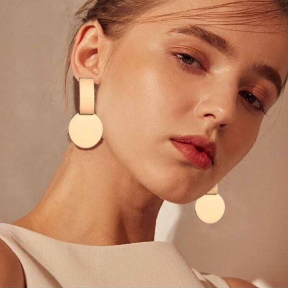 Gold Geo Rectangle Circle Earrings